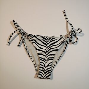 Wild Fable Black and White Bikini Bottom